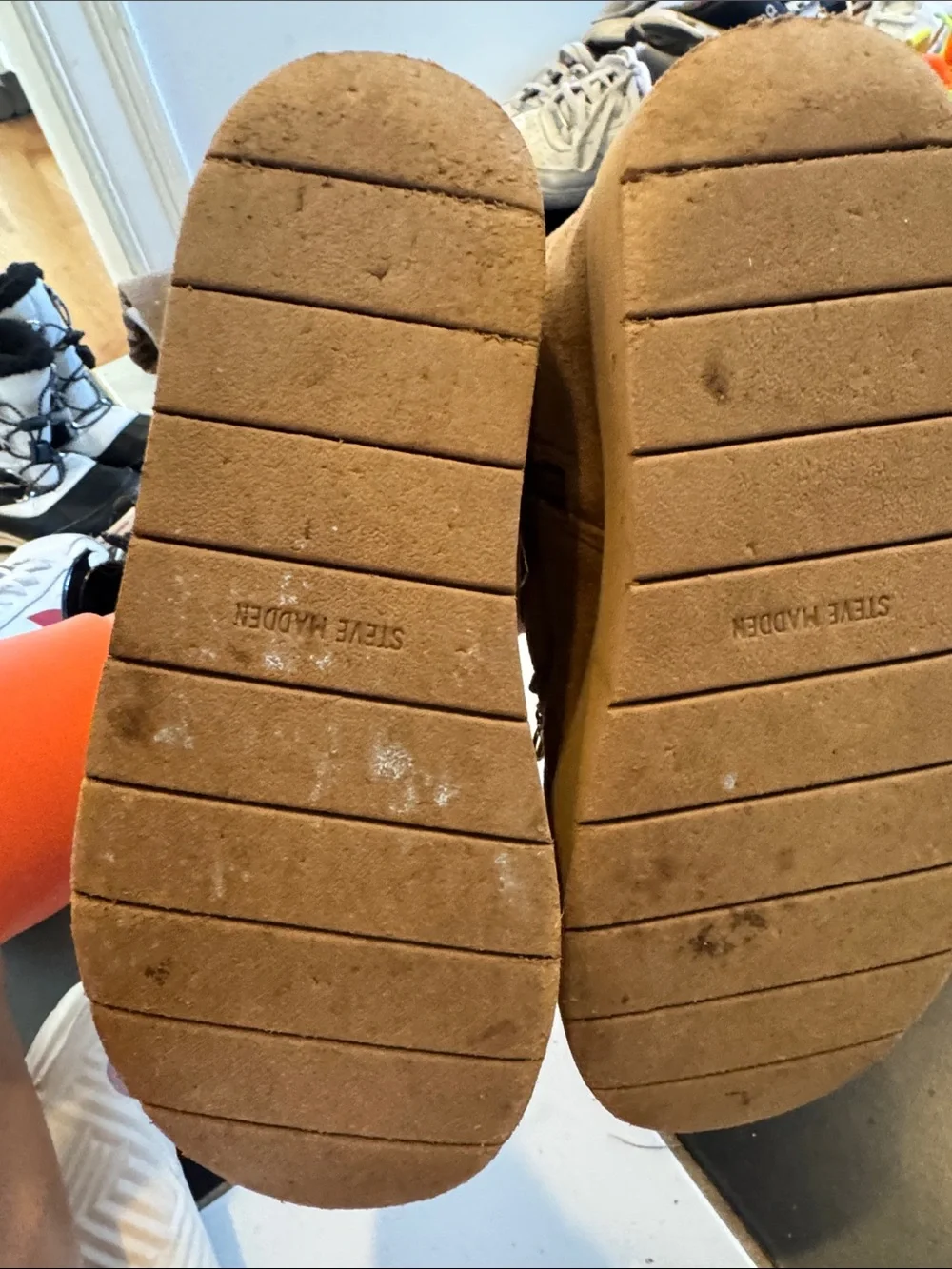 Girls' Tan Faux-Suede Winter Boots with Charm Accents sz 2
